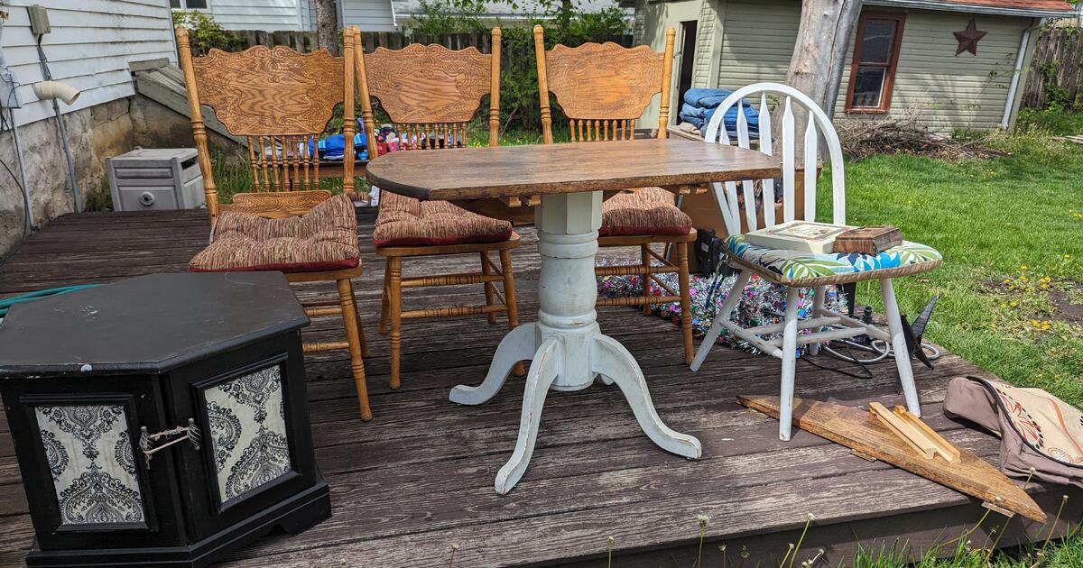 Garage Sale Today! 330630 Pm for 1 in Brodhead, WI For Sale