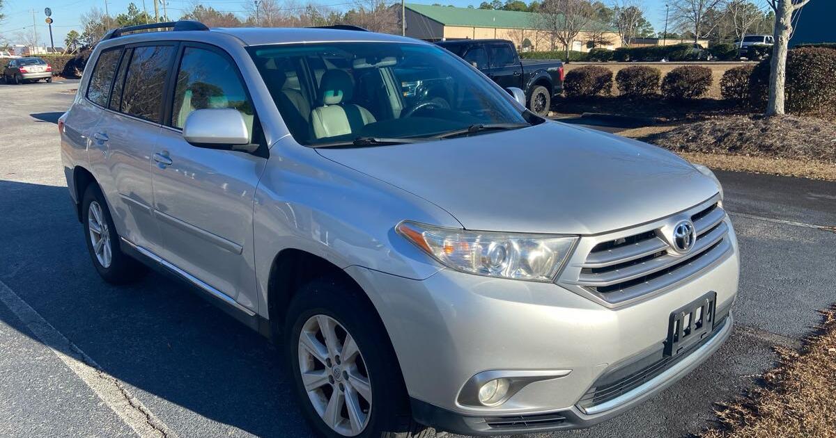2012 Toyota Highlander for $7800 in Columbia, SC | For Sale & Free ...