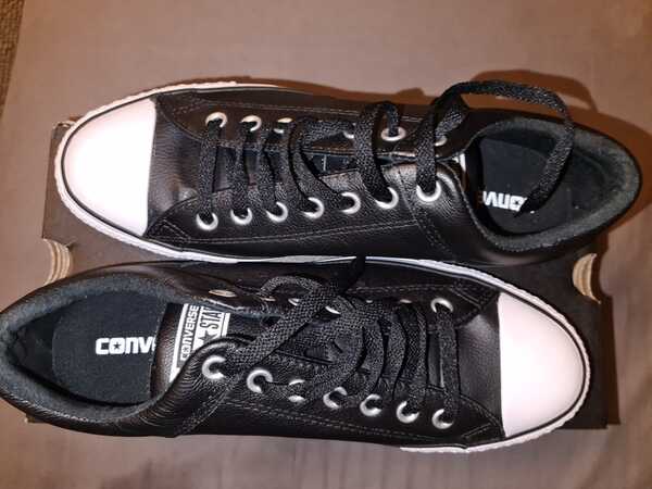 Black leather converse size top 9