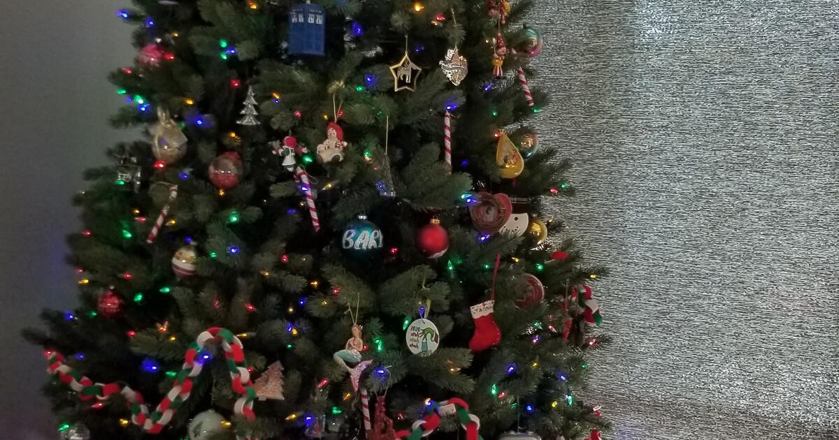 Christmas tree for Free in Leander, TX For Sale & Free — Nextdoor