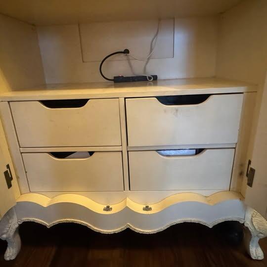 Ethan Allen Country French Wardrobe Armoire Cabinet Chest Dresser White  Aged For Free In Austin, TX | For Sale & Free  Nextdoor