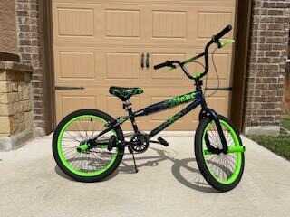 Avigo fade bike on sale