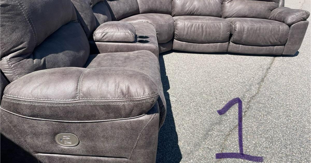 Sectional Sofas for sale for 123 in Richmond, VA For Sale & Free