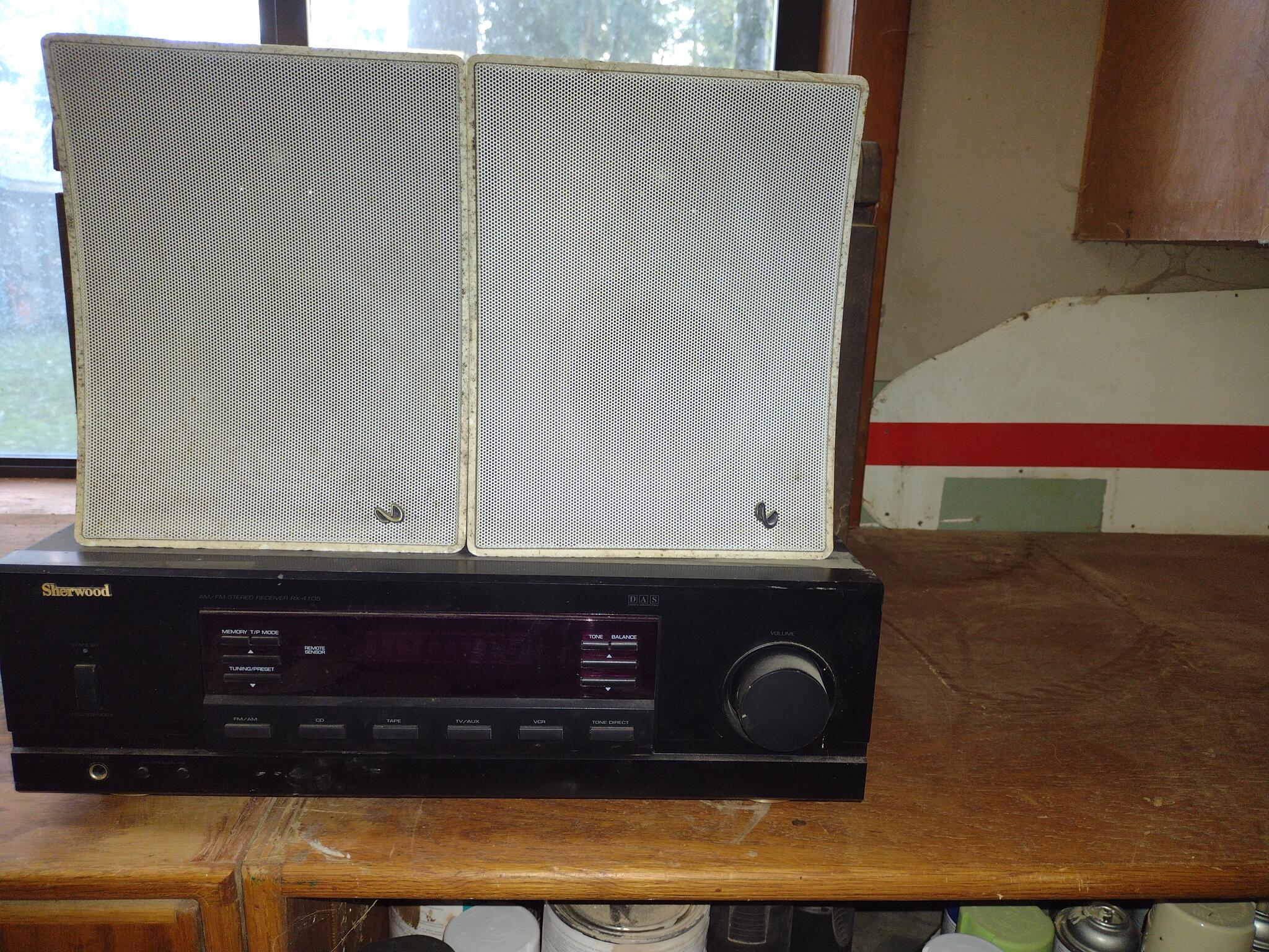 Stereo receiver and outdoor speakers for Free in Olympia, WA For Sale