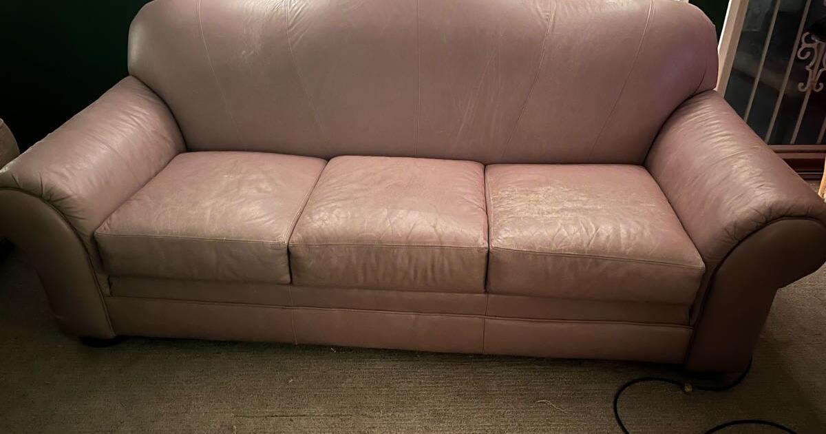 Couch for Free in Dayton, OH For Sale & Free — Nextdoor