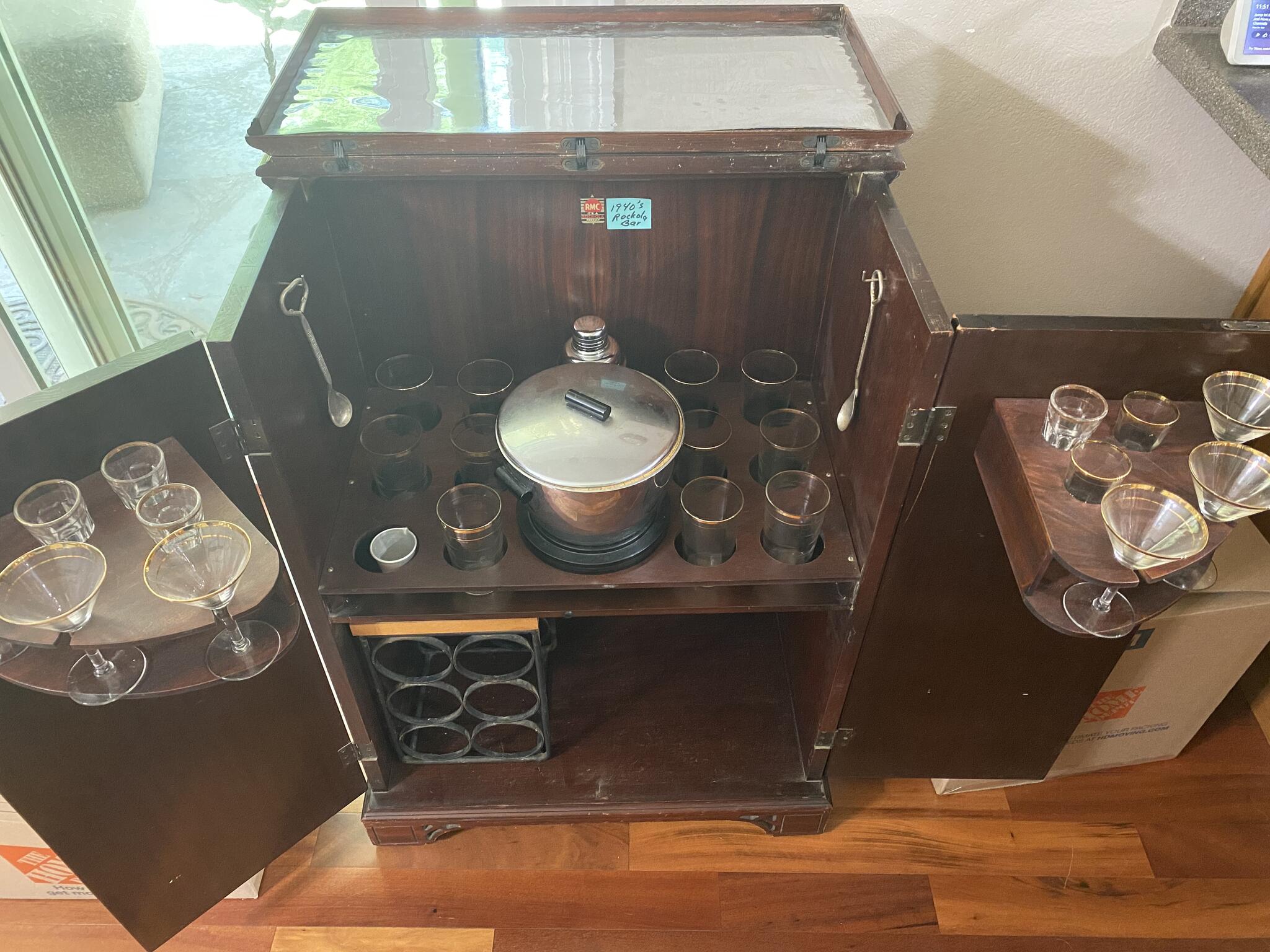 1940s RMC Rock Ola Antique Vintage Wood Hide a Bar Cabinet Glassware for 250 in San Diego CA For Sale Free Nextdoor
