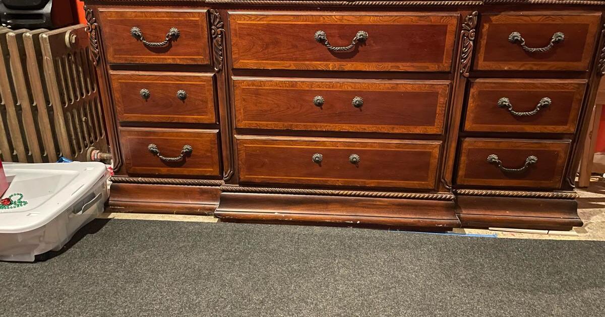 FREE DRESSERS for Free in Philadelphia, PA Finds — Nextdoor
