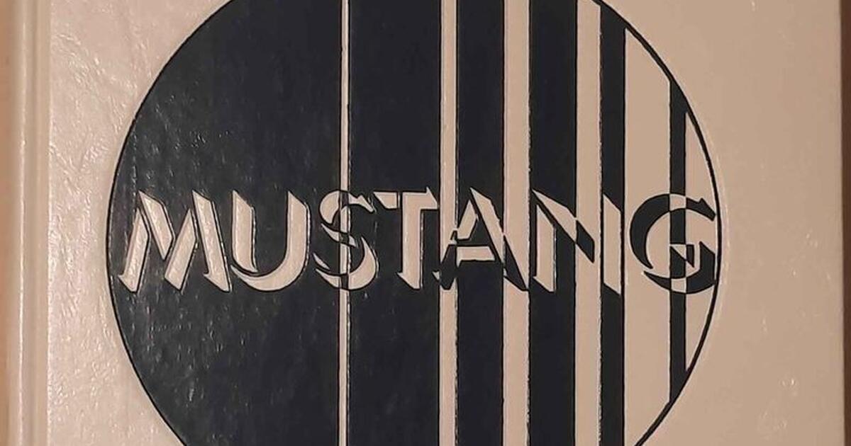 J.J. Pearce High School Mustang (Richardson, Texas) 1980 Yearbook for 20 in Denton, TX For