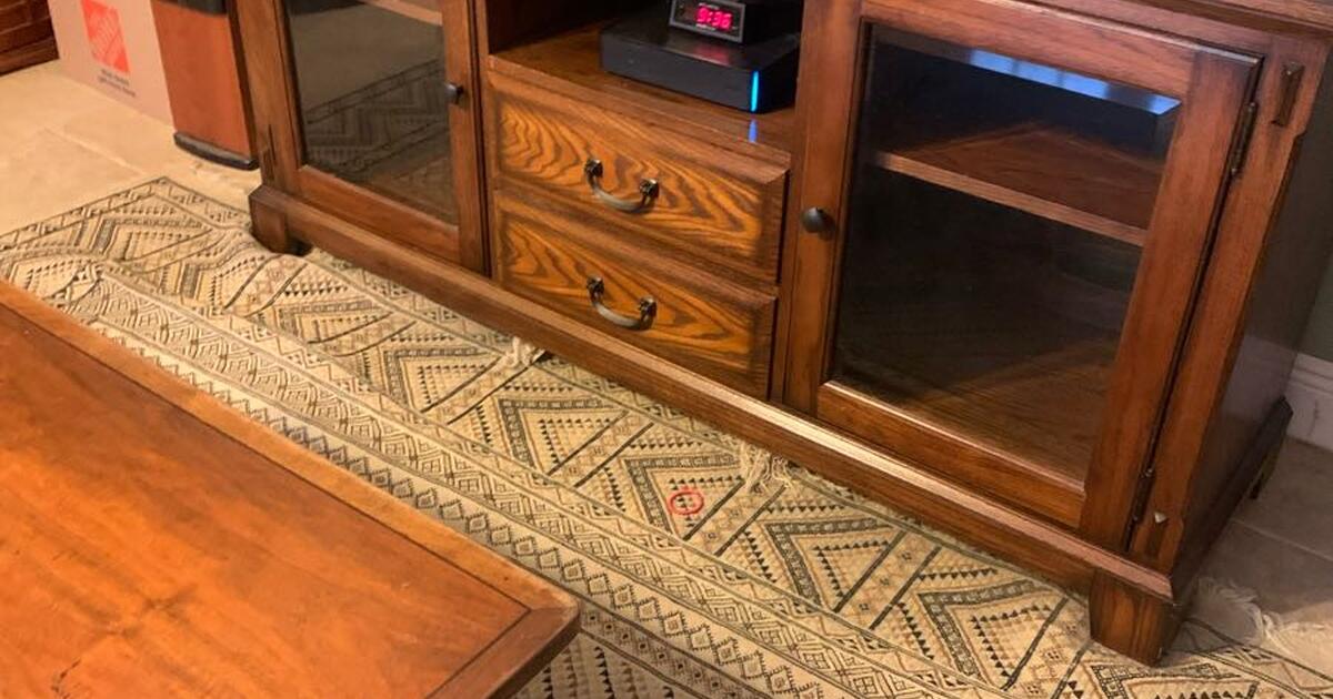 Free furniture! Pick up Tuesday and Wednesday. for Free in Palmetto Bay