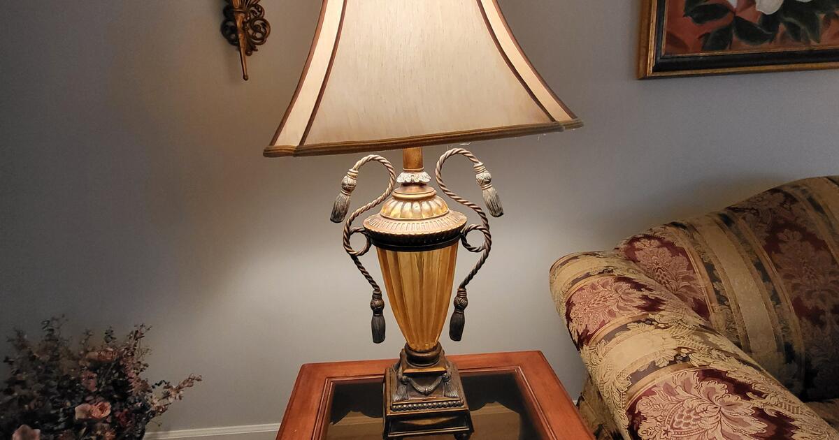 2 Table Lamps And 1 Stand Lamp for 65 in Louisville, KY For Sale