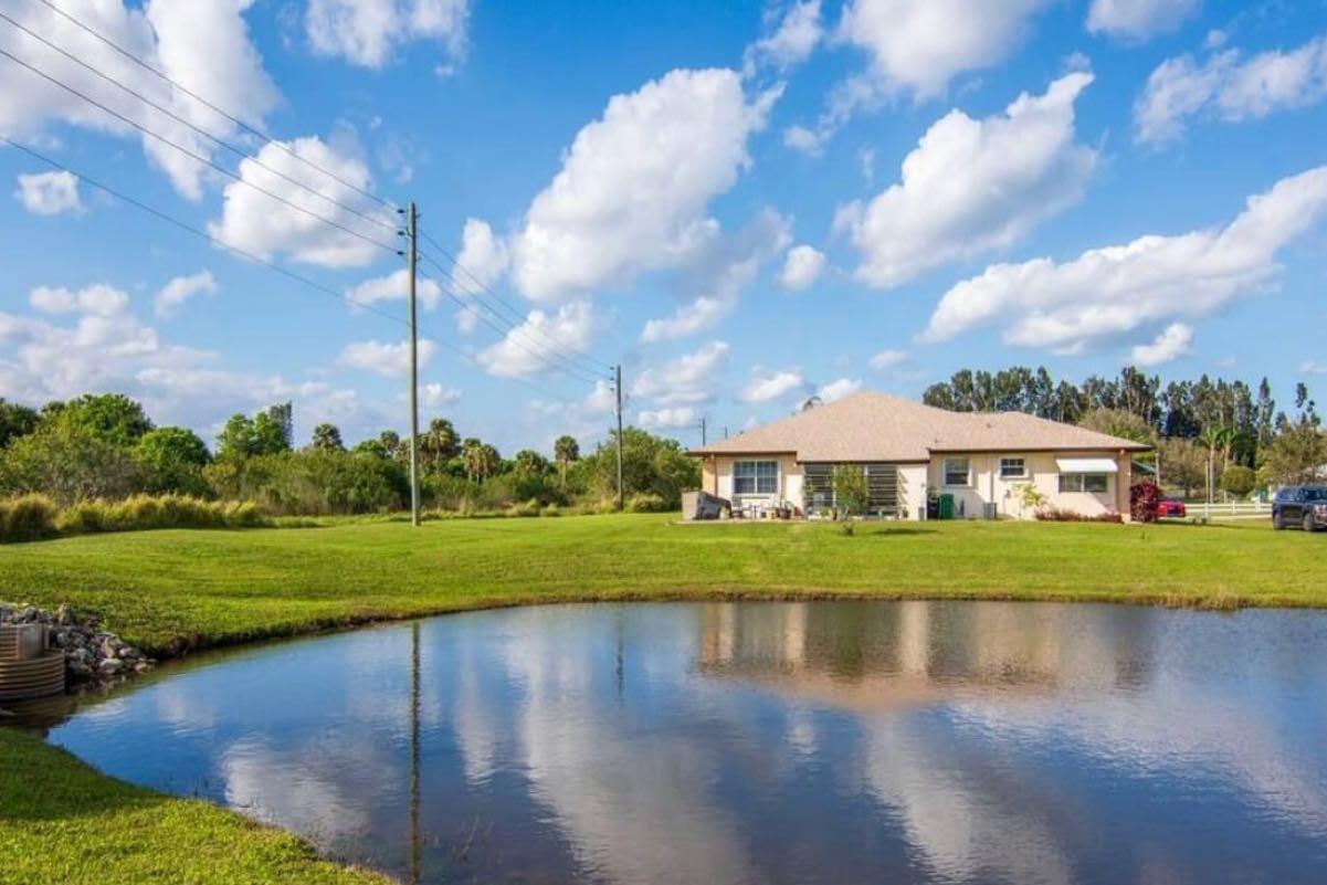 REASONABLE OFFERS CONSIDERED for 191500 in Fort Pierce, FL For Sale