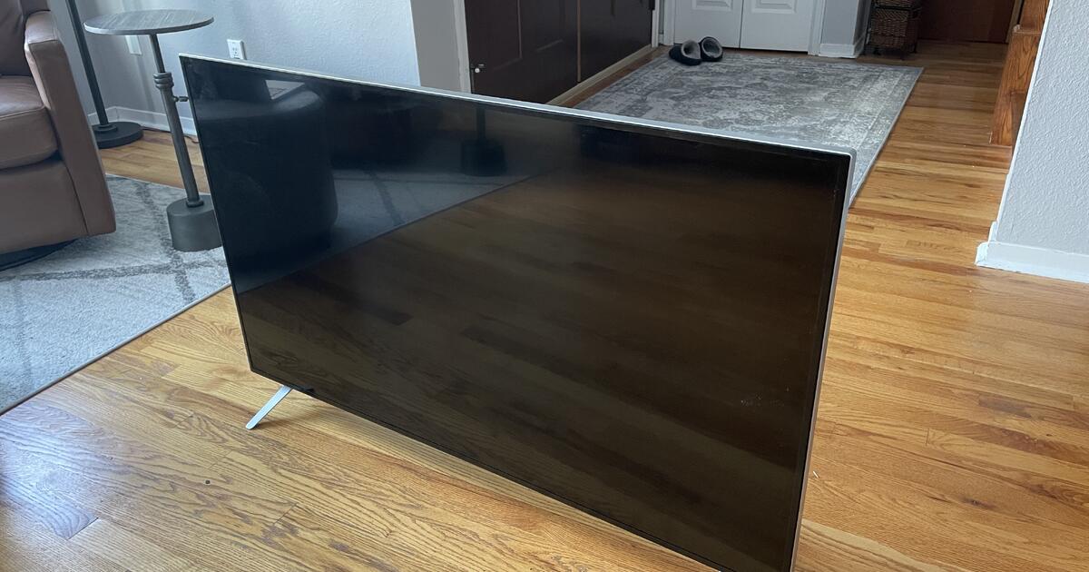 Vizio 50" 4K TV (does not power on) for Free in Denver, CO For Sale