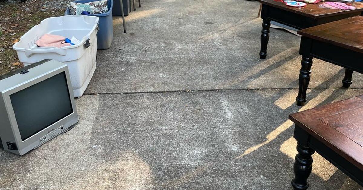 Yard sale for Free in Clayton, NC Finds — Nextdoor