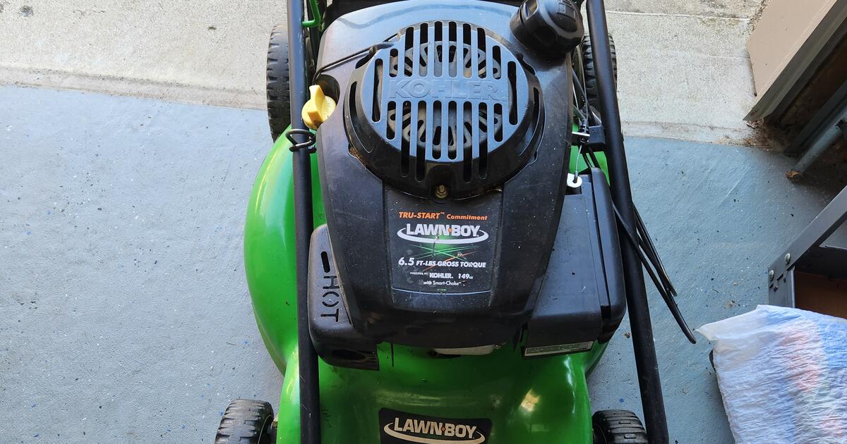 LawnBoy Lawn Mower, Model 10604 for $30 in Maineville, OH | For Sale ...