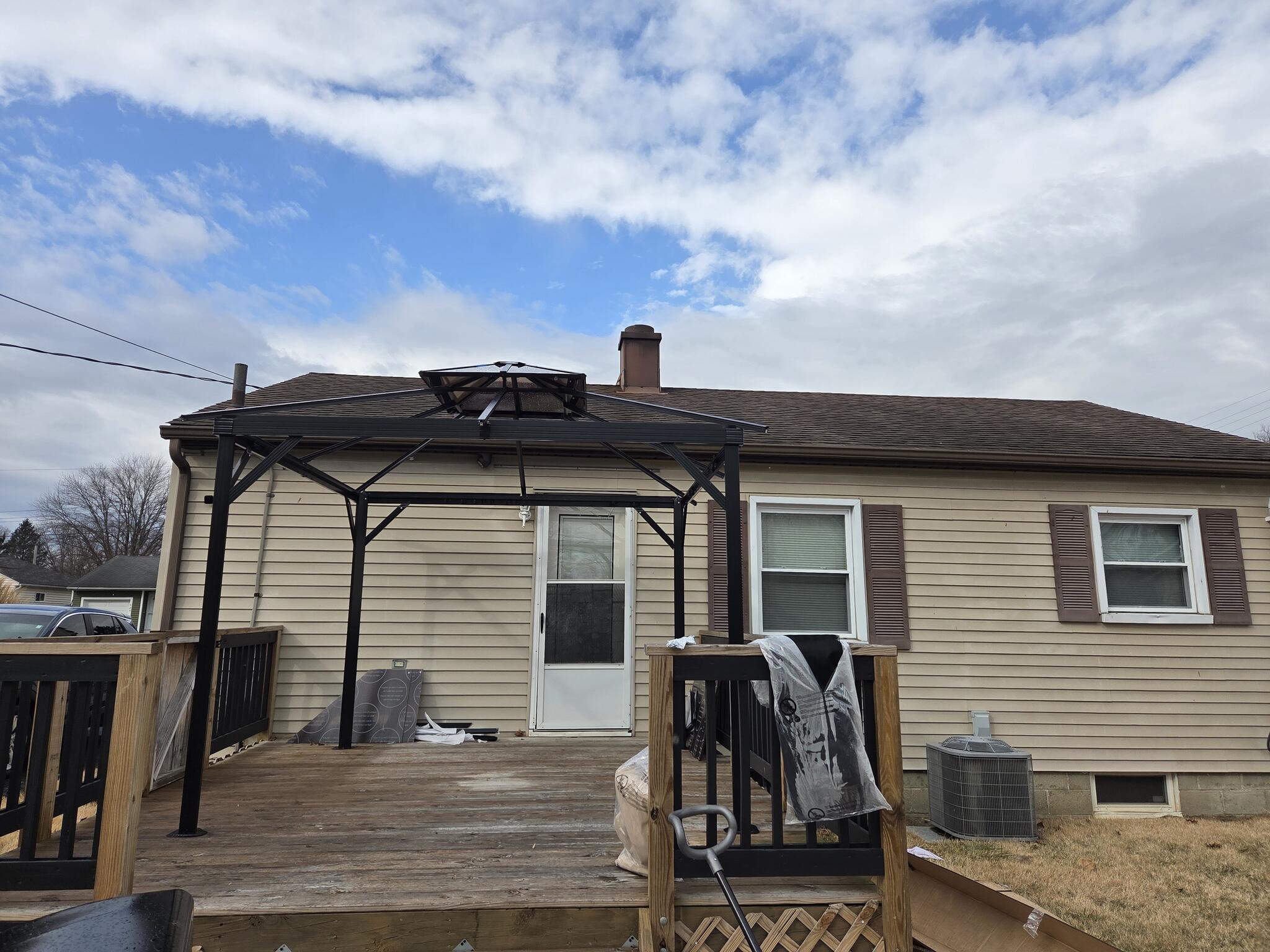 Icicle Style Lights For Free In Newark, OH | For Sale & Free Icicle Style Lights For Free In Newark, OH | For Sale & Free