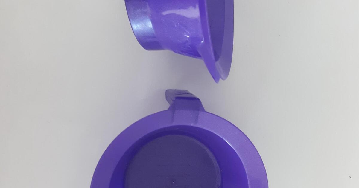 Hair Color Mixing Bowls for $1 in Delray Beach, FL | For Sale & Free