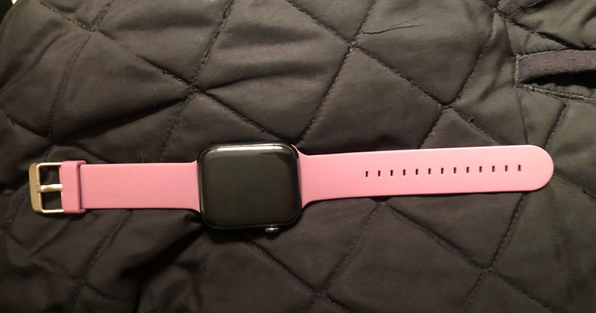 Apple Watch in Lynnwood, WA For Sale & Free — Nextdoor