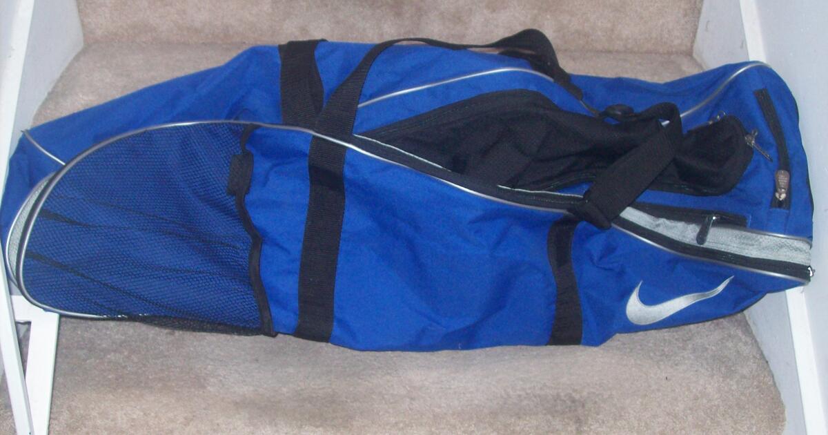 Nike MultiPurpose Sports Baseball Bat Bag (Huge) 36" Inches Long for 15 in Laguna Hills, CA