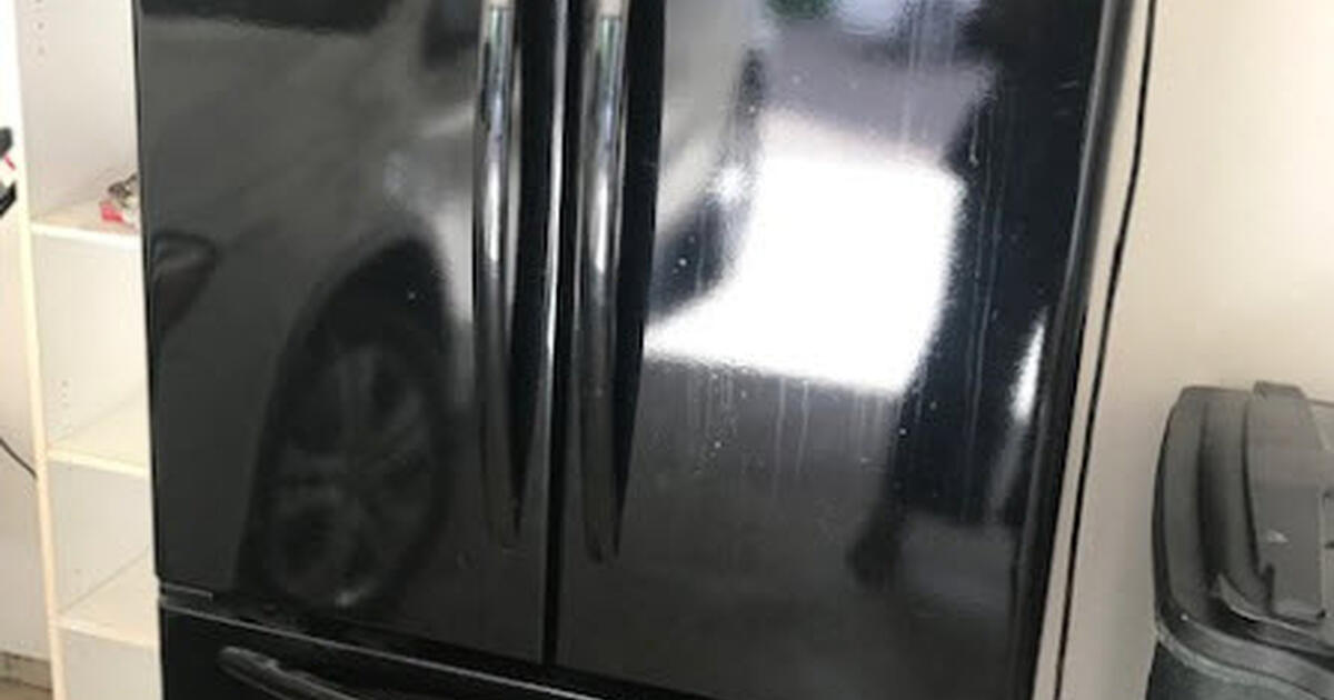 Kitchenaid French Door Refrigerator Black KBFS20ETBL01 for 600 in