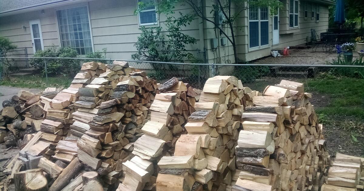 split-and-seasoned-firewood-smoking-wood-for-10-in-overland-park-ks