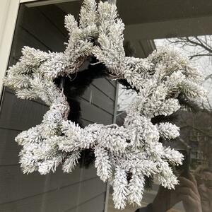 Snowy Pine Wreath