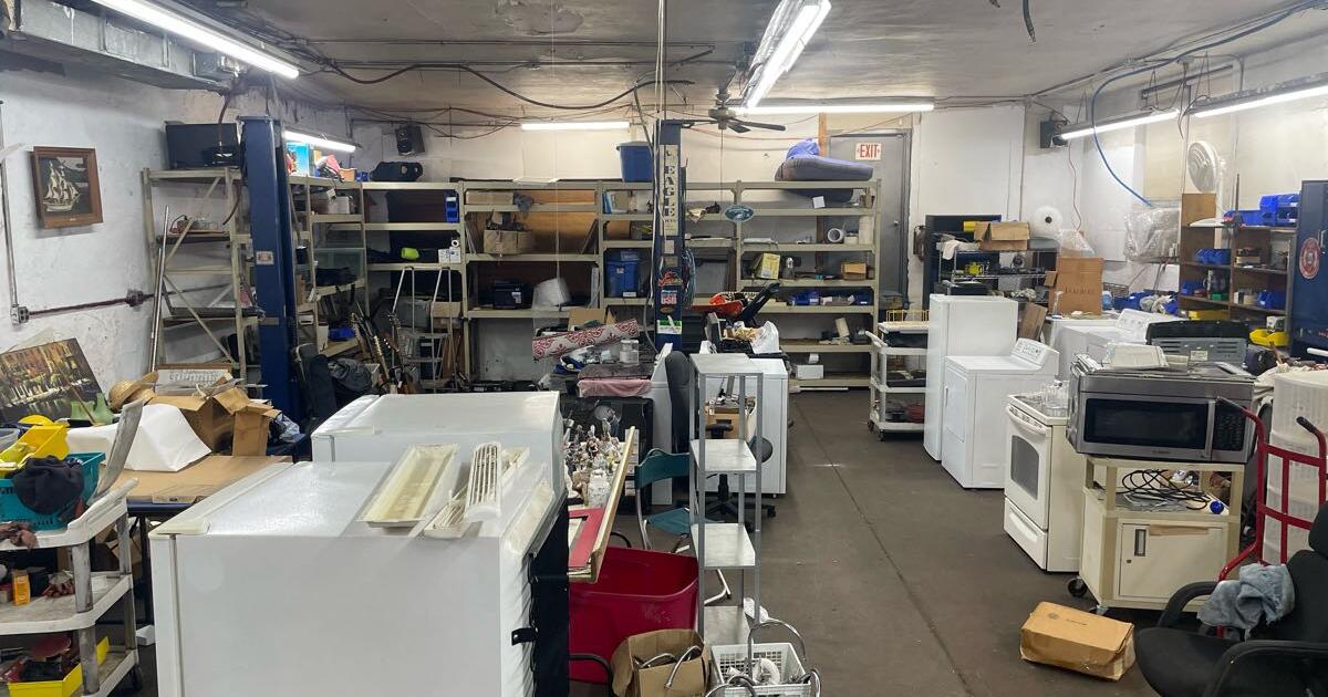 Liquidation everything has got to go for 5 in Willow Grove, PA For