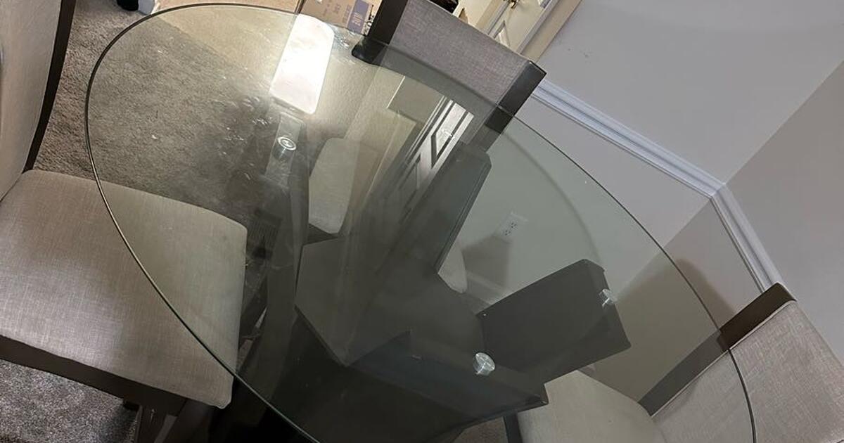 Moving Sales All Furnitures must go for 315 in Alpharetta, GA For