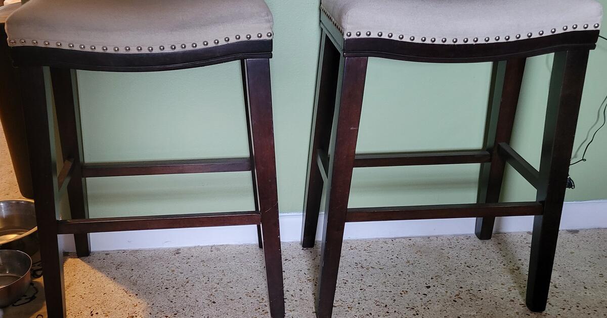 Bar Stools for 40 in Beverly Hills, FL For Sale & Free — Nextdoor