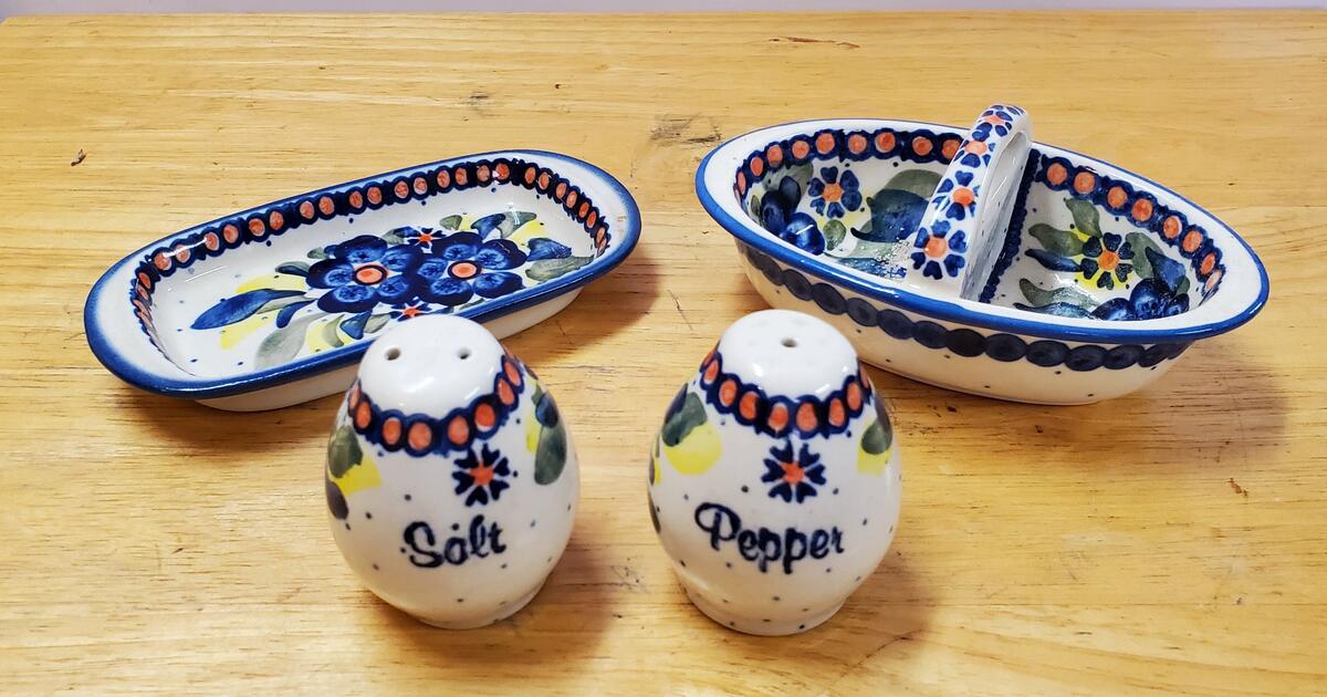Ceramic Salt & Pepper Shaker for 5 in Pasadena, CA Finds — Nextdoor