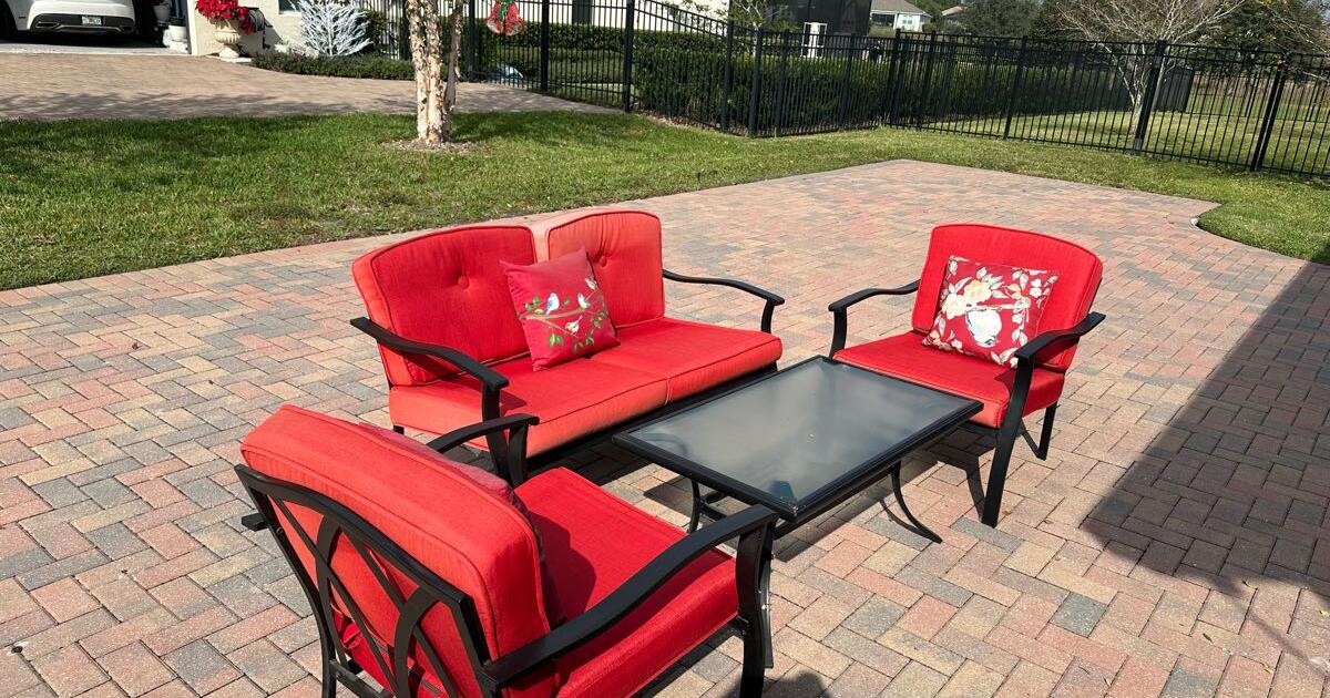 Outside Patio Set for 100 in Sorrento, FL For Sale & Free — Nextdoor