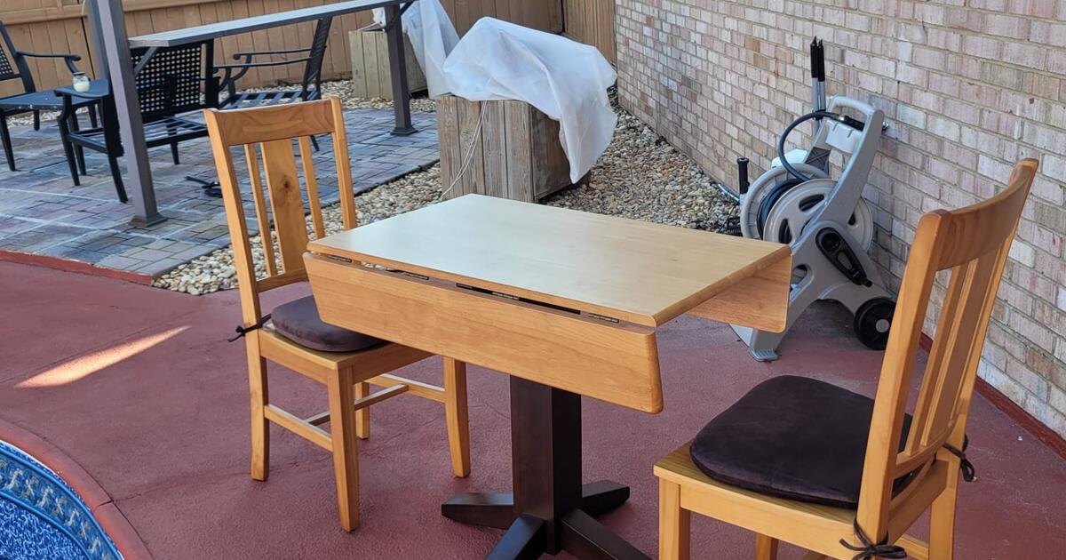 Table+2 Chairs for $150 in Montgomery, AL | For Sale & Free — Nextdoor