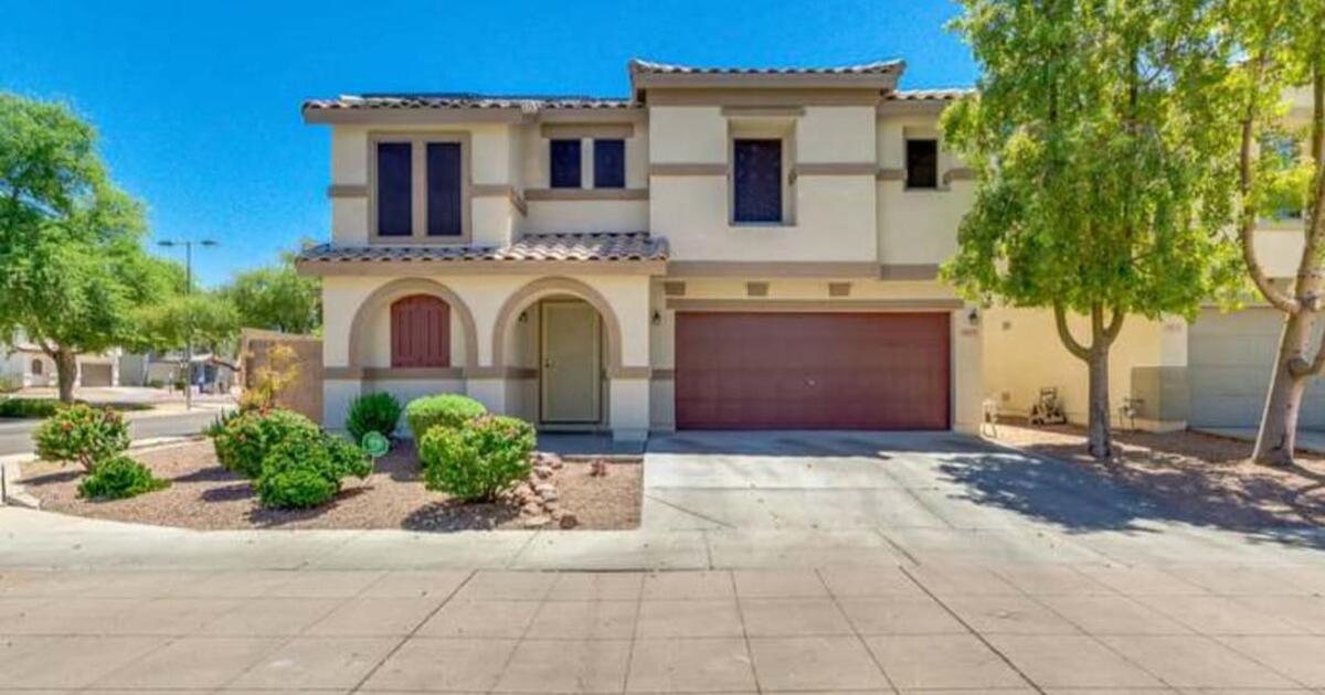 HOUSE FOR RENT In Gilbert AZ, 2,400.. for Free in Gilbert, AZ For