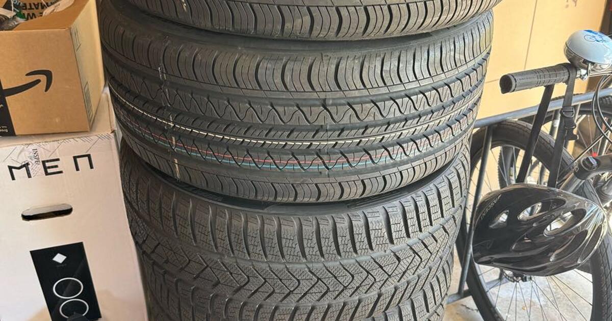 2 x Tesla model 3 235/40R19 continental procontact RX tires with noise