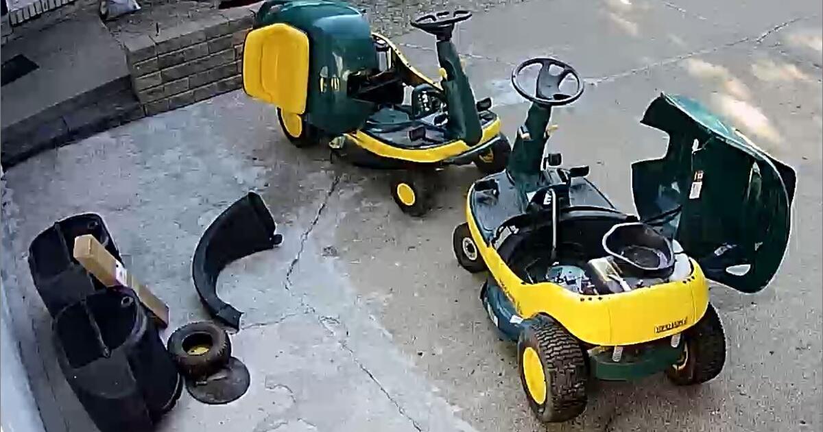 2 Countem 2 Free Yard Man Yard Bug Riding Lawn Mowers For Free In New Hope Mn For Sale