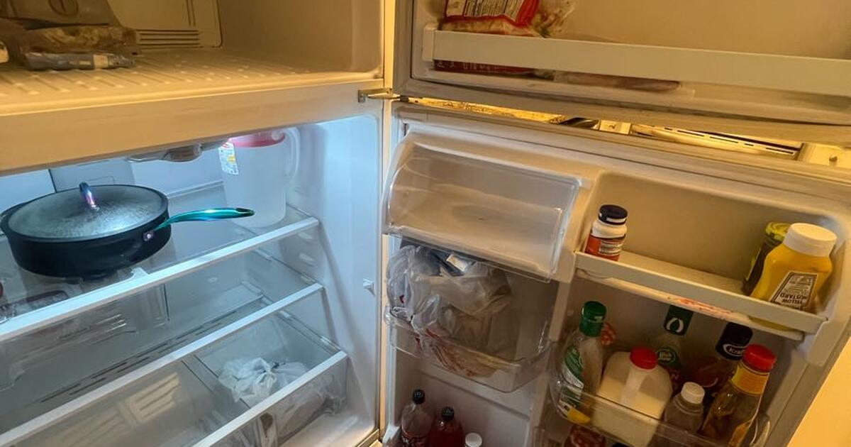 Fridge for 150 in Baton Rouge, LA For Sale & Free — Nextdoor