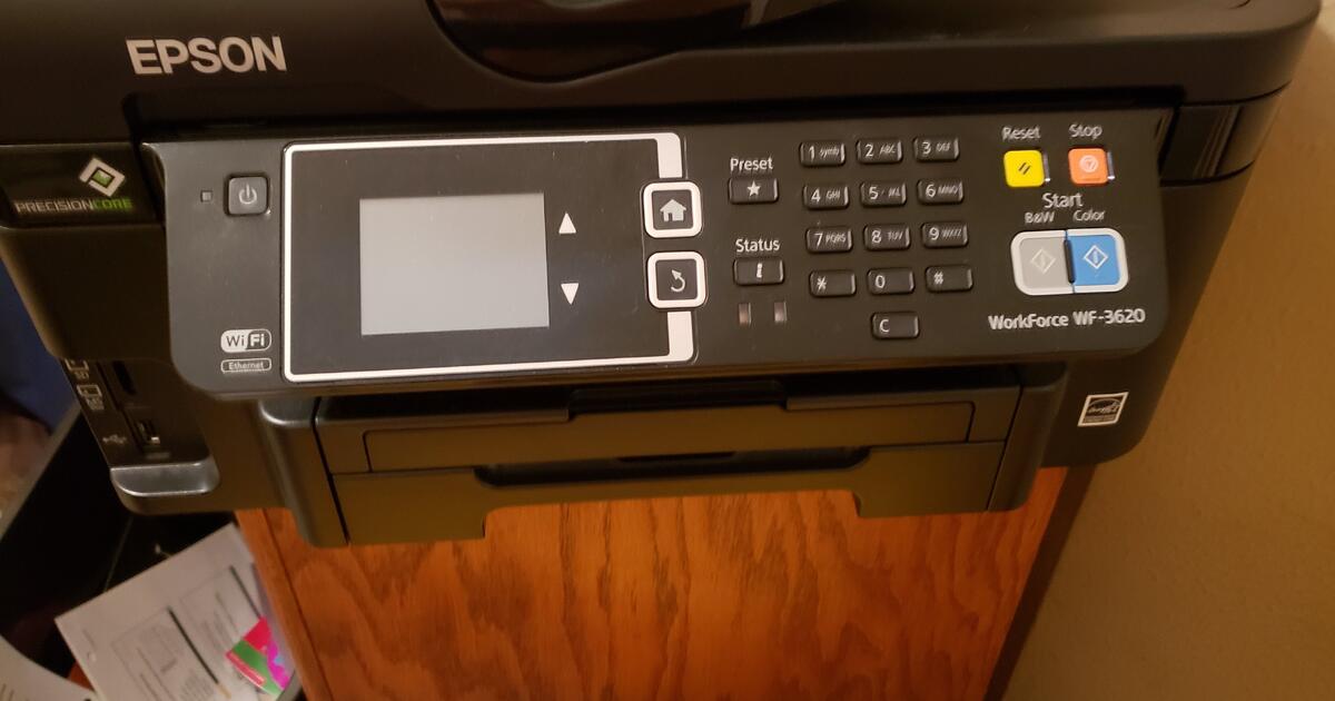 Epson workforce 3620 printer with CD for 40 in Houston, TX For Sale