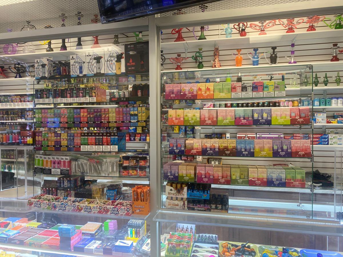 24/7 Crain convenience - Bowie, MD