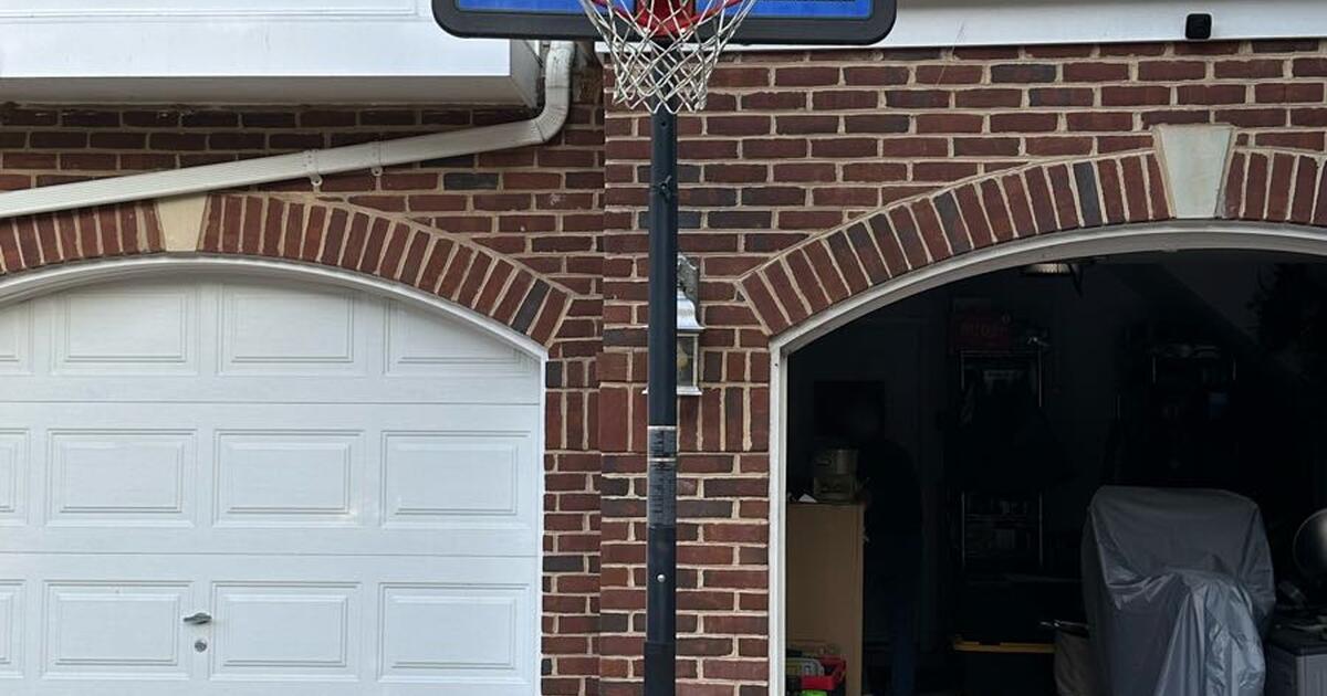 Basketball hoop stand for free in ashburn va for sale free nextdoor