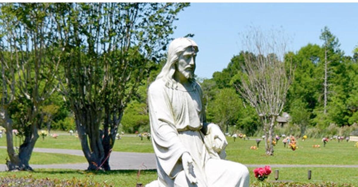 2 cemetery plots at Highland Memorial Gardens in Bessemer, for 4000 in