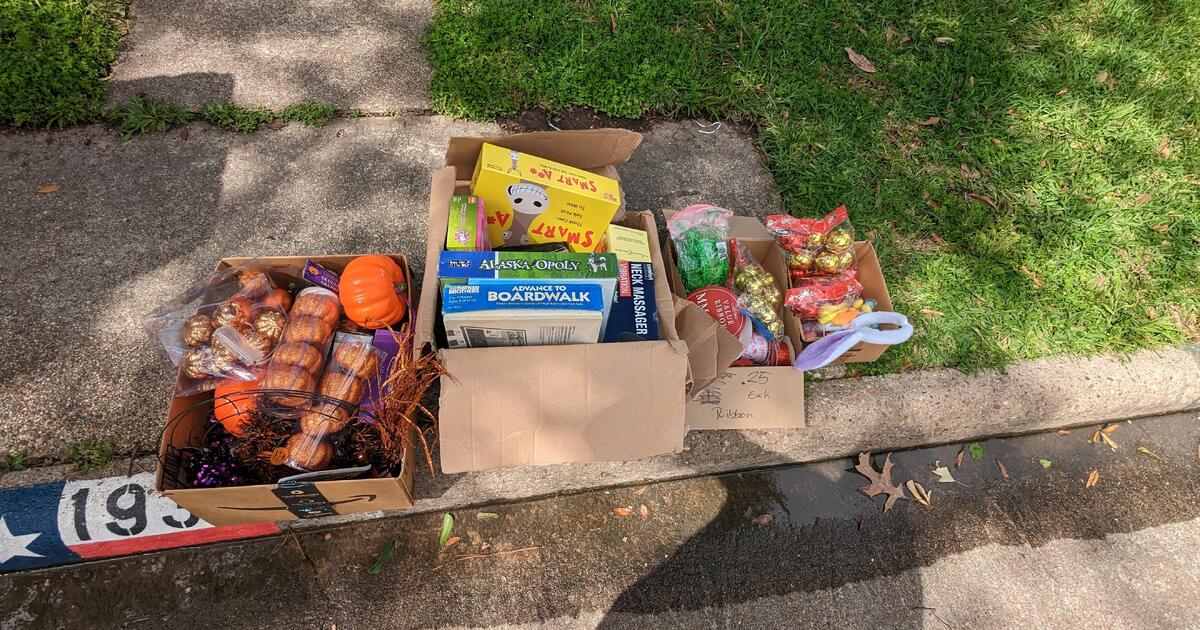 garage sale leftovers for Free in Kingwood, TX Finds — Nextdoor