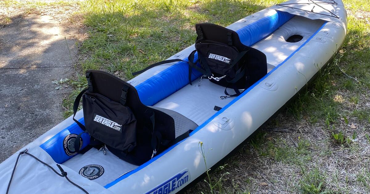KAYAKS Prices Reduced Moving and must sell for 600 in Wilmington, NC