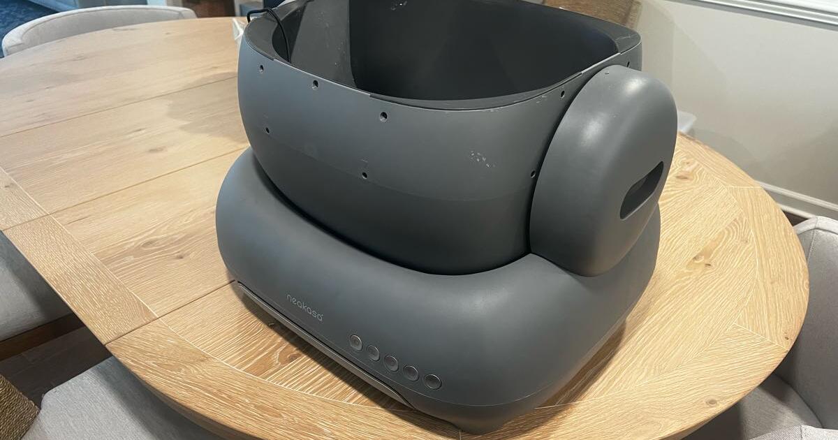 New! Self cleaning automatic litter self cleaning box. for $250 in ...