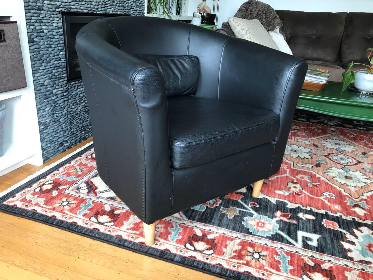 IKEA Tullsta Armchair black Faux Leather For Free In San