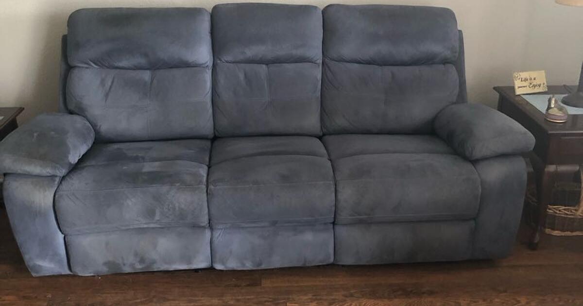 Couch for Free in Ocala, FL Finds — Nextdoor