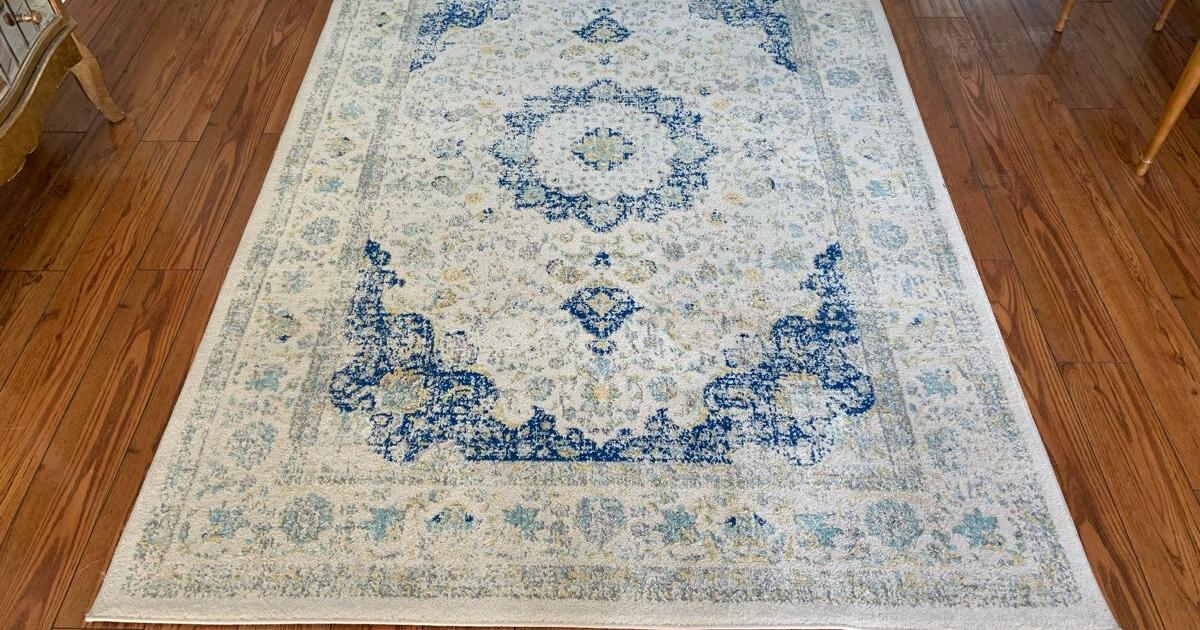 Area Rug (5x7.5) Great Condition for 40 in Jacksonville, FL For