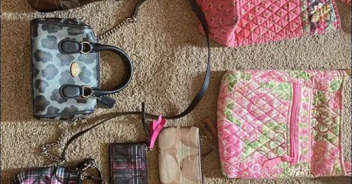 5/18 Cooper Farms Neighborhood Sale in Louisville, KY For Sale