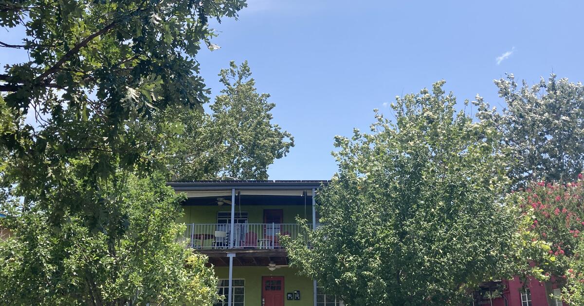 Unusually Fabulous Duplex in Duplex Nation/ Cherrywood for 2695 in