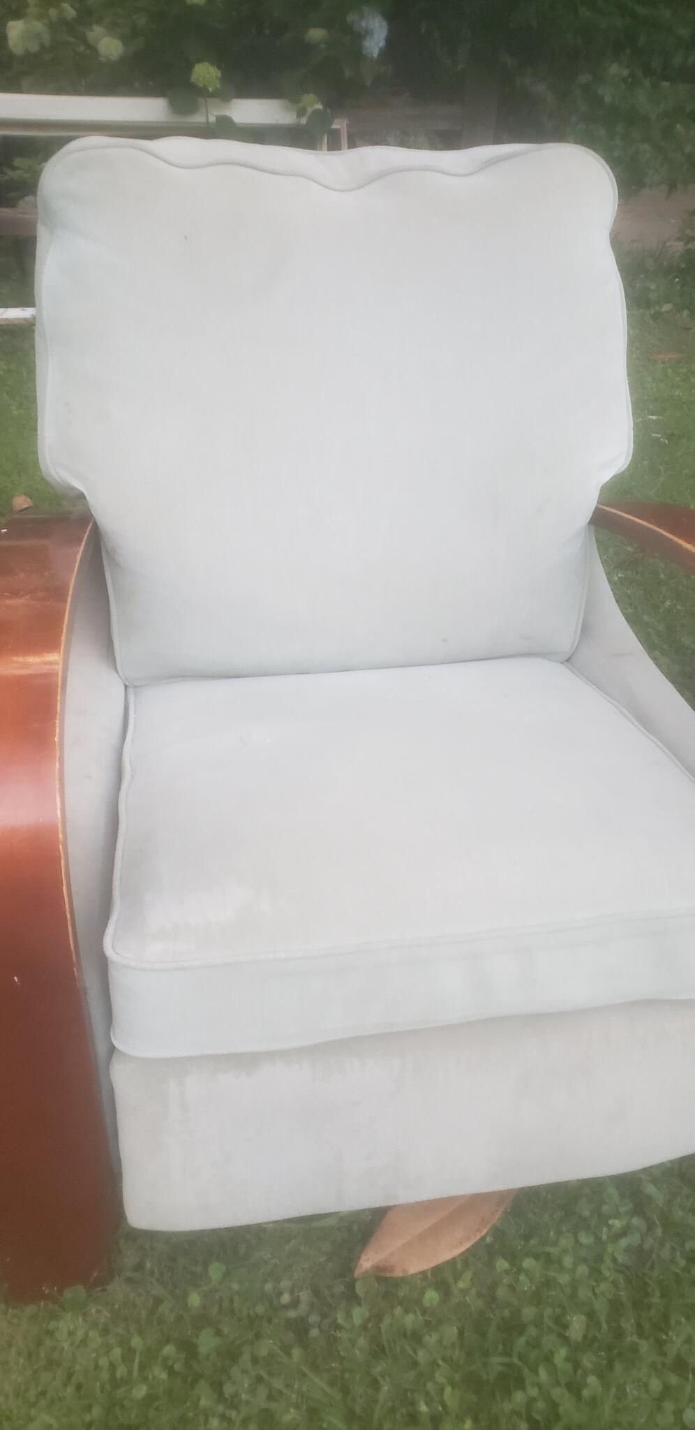 Free La-Z-boy Recliner On Curb