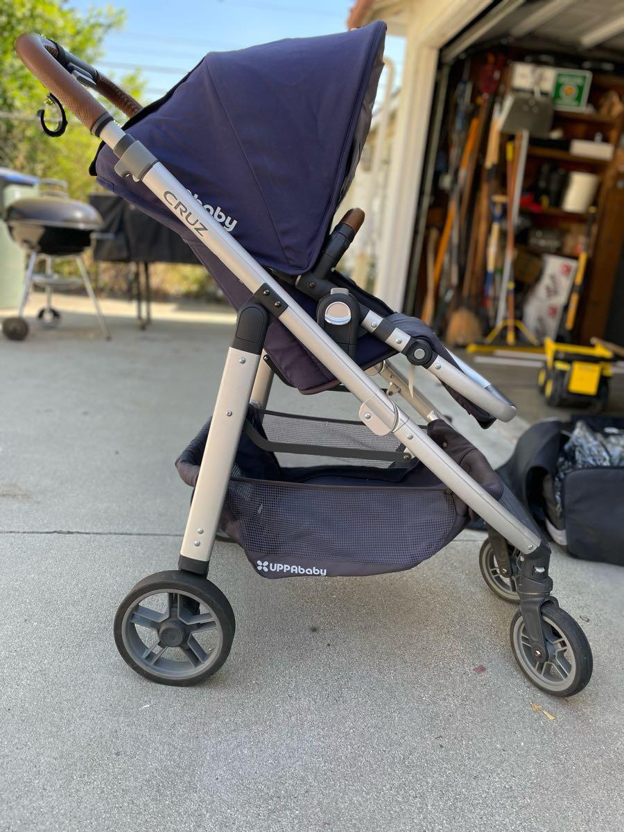 UPPAbaby CRUZ Stroller 2017 For $120 In Pasadena, CA | For Sale & Free   Nextdoor