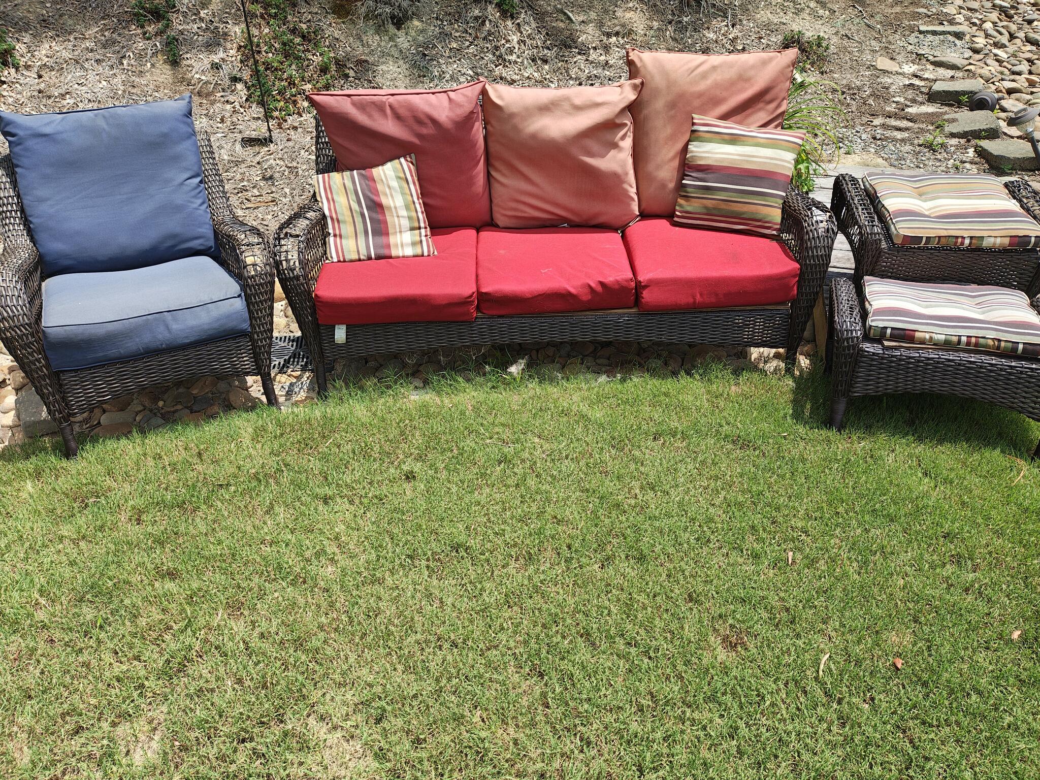 Outdoor Wicker Patio Furniture Set